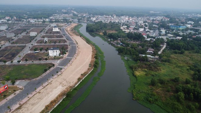 Đầu tư 420 tỉ đồng làm đường ven sông Thị Tính ở Bình Dương