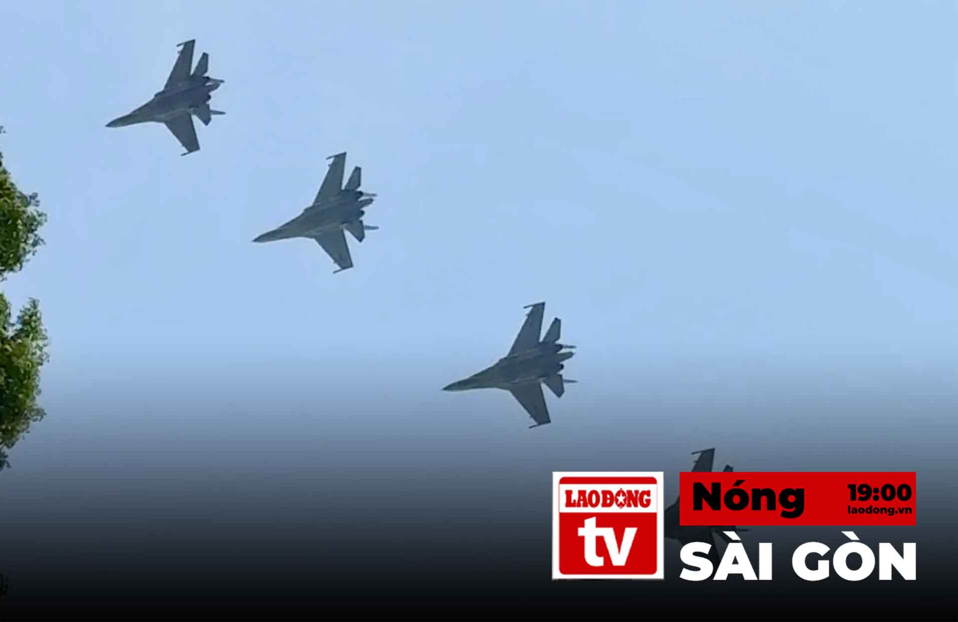 Saigon caliente: docenas de ejercicios acrobaticos en el cielo