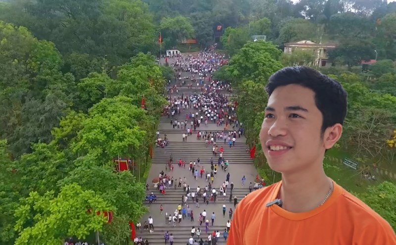 The emotions of young people living and working in Hue about Hung Vuong's Commemoration Day.