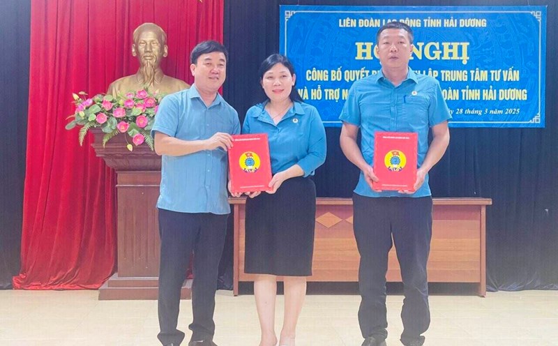 Hai Duong established the Provincial Trade Union Workers' Consulting and Support Center. Photo: Mai Huong