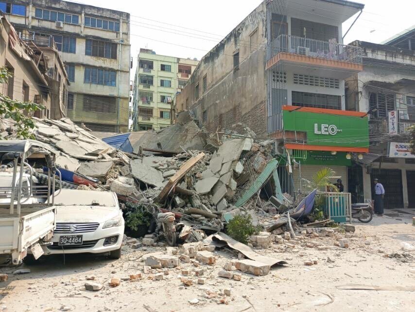 A powerful earthquake collapsed a house in Mandalay, Myanmar. Photo: Xinhua