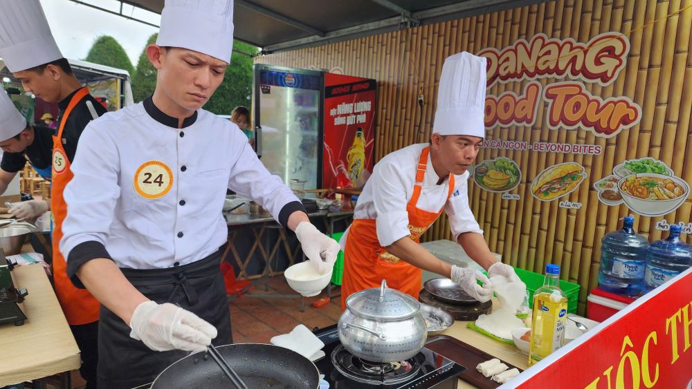 50 chefs compete at the Da Nang Food Tour 2025 festival. Photo: Nguyen Thi