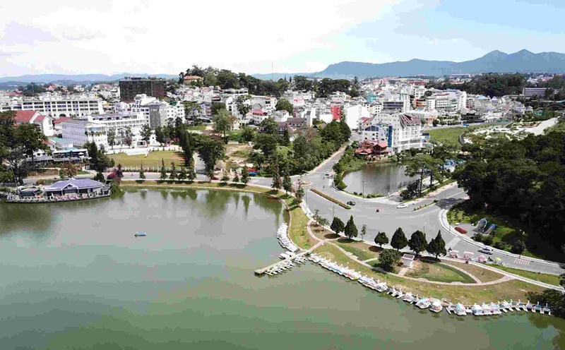 A corner of Da Lat city is also the political and administrative center of Lam Dong province. Photo: Phan Tuan