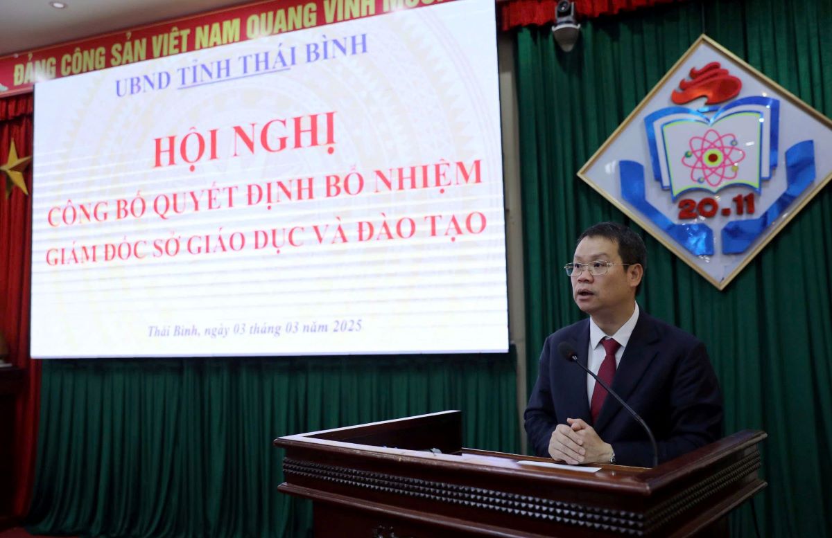 Chu tich UBND tinh Thai Binh Nguyen Manh Hung phat bieu tai hoi nghi. Anh: Nam Hong