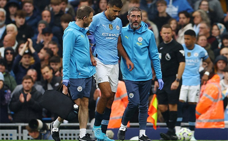 Man City risks losing the top 4 after losing to Nottingham Forest