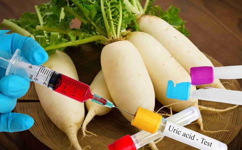 White radish helps prevent uric acid spikes. Graphics: Ha May