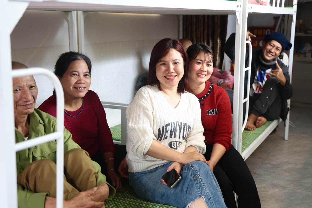 Warming up with 0 VND rental housing helps patients in difficulty reduce their burden