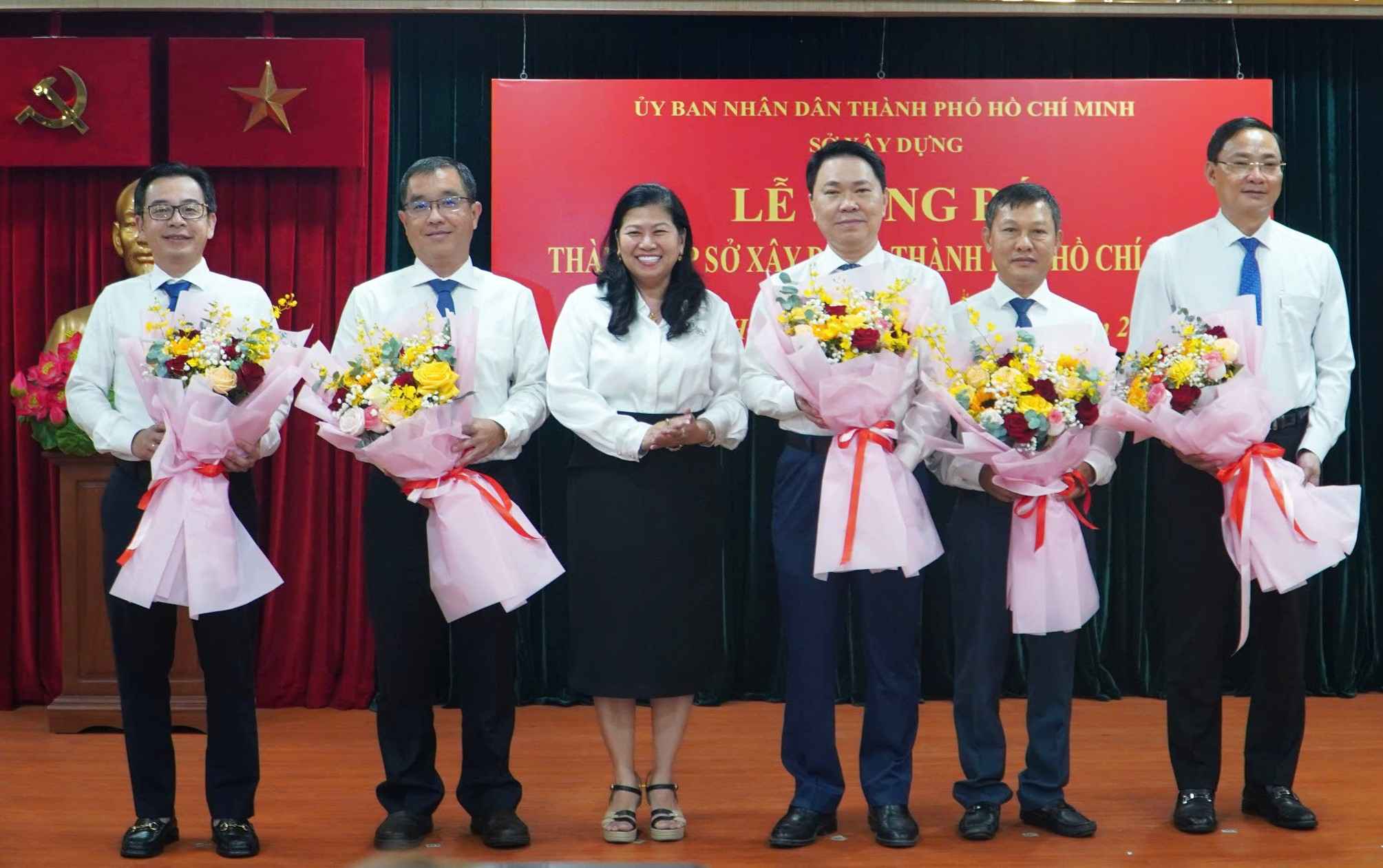 The Board of Directors of the Ho Chi Minh City Department of Construction consists of a director and 5 deputy directors. Photo: Quoc Anh