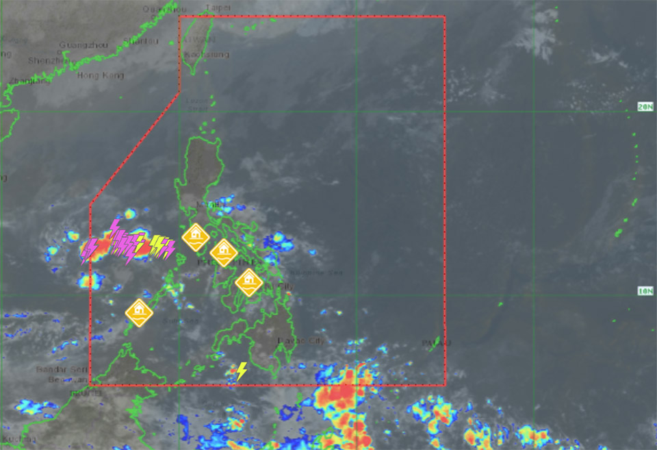 The low pressure off the coast of Palawan, a famous beautiful sea area that attracts tourists to the Philippines. Satellite photo: PAGASA