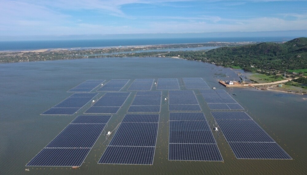 Un proyecto de energia de BB Power Holdings, la unidad de deuda de retraso. Fuente: PIB