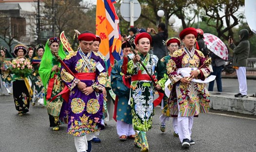 Lễ hội điện Huệ Nam ở Huế