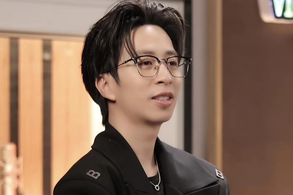 ViruSs continuously has livestream sessions with millions of viewers. Photo: Producer