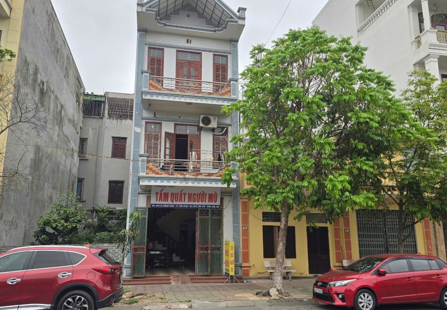 4 lô đất số 31, 32, 33, 34 thuộc tiểu khu L6, khu phố 2 - Khu đô thị Trần Hưng Đạo từ phải sang trái. Ảnh: Nam Hồng