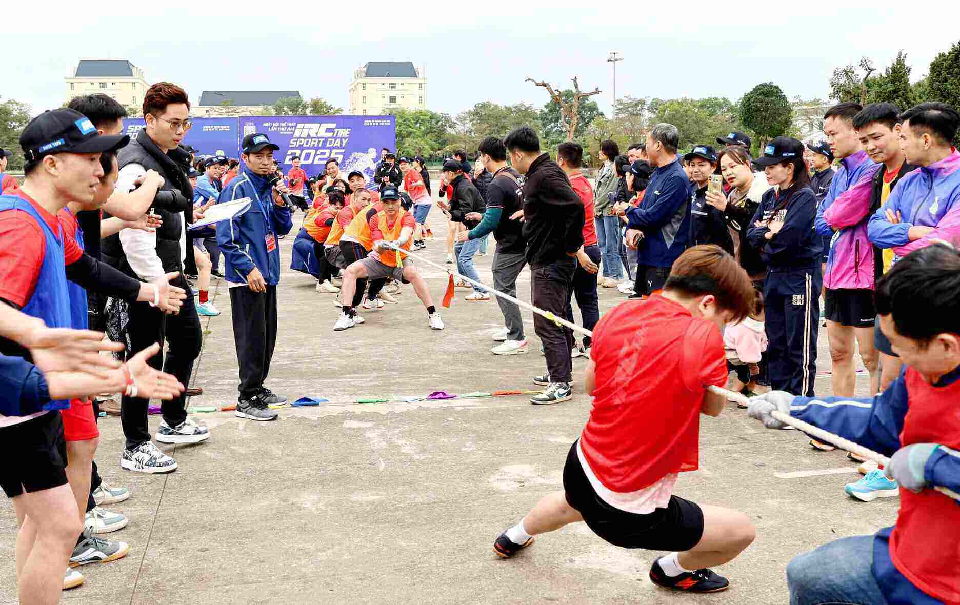 Union members and workers of INOUE Vietnam Rubber Company Limited participated in the 2nd Sports Festival. Photo: Manh Quan