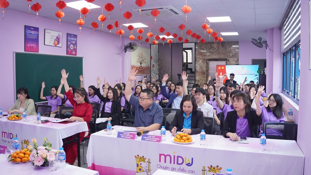 Congress to establish the grassroots trade union of Midu MenaQ7 Joint Stock Company. Photo: Trade Union