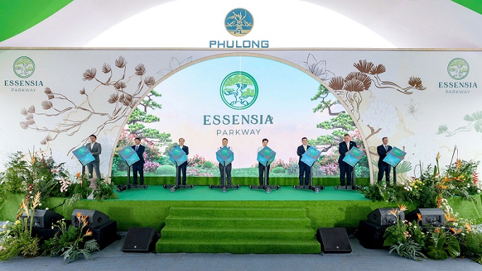 Los delegados realizan la ceremonia de inauguracion del proyecto. Imagen de la ciudad de Huangyang