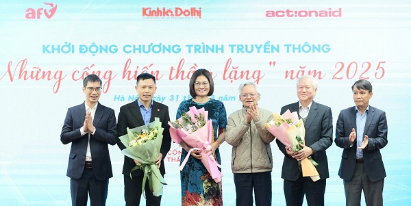 Launch the "Silent contributions" program in 2025. Photo: Minh Hanh