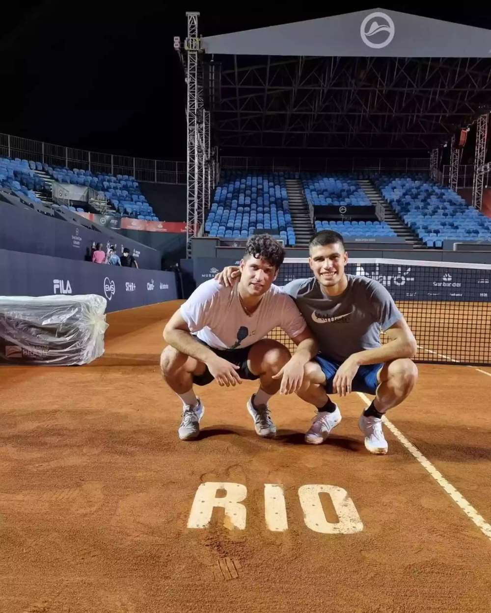 Alcaraz y su hermano Álvaro se acompañan en el Open de Río 2022. Foto: Instagram character