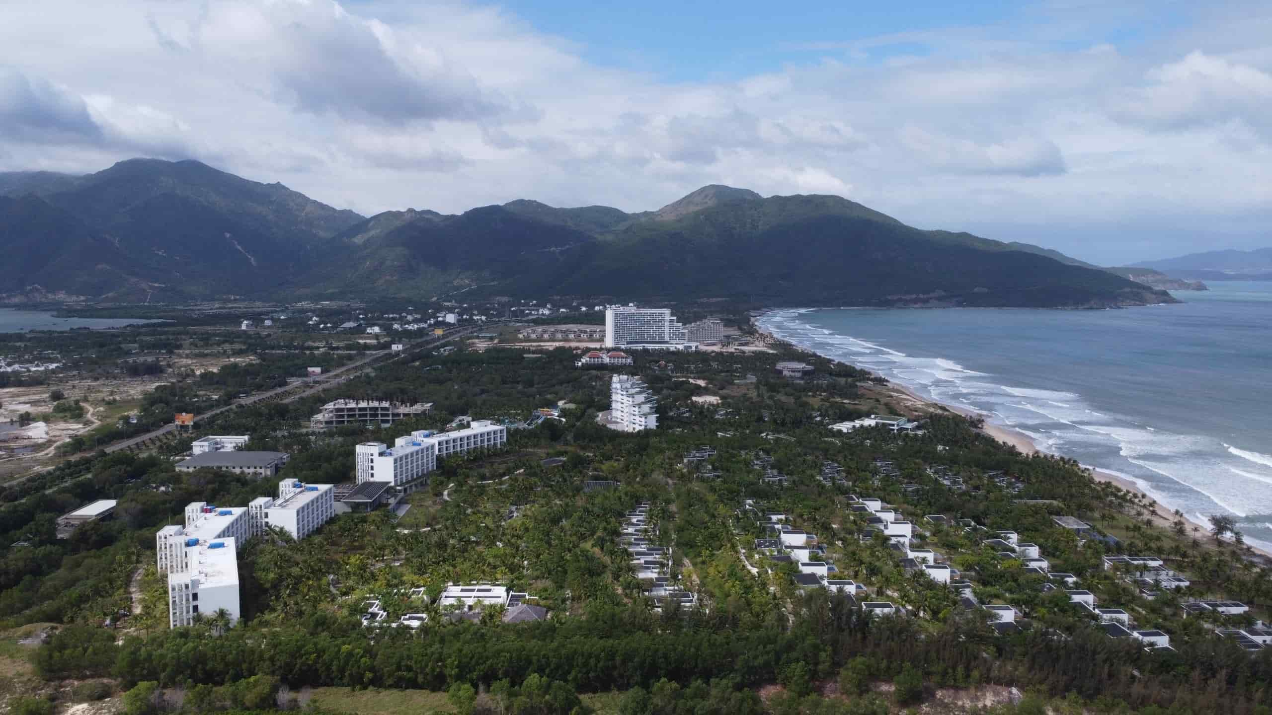 Authorities in Khanh Hoa have posted bidding documents for 5 trillion-dong projects in Nha Trang and Cam Lam. Photo: Huu Long