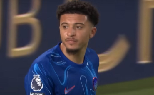 Sancho no dejo una impresion en el partido contra Southampton. Fotos cortadas del video