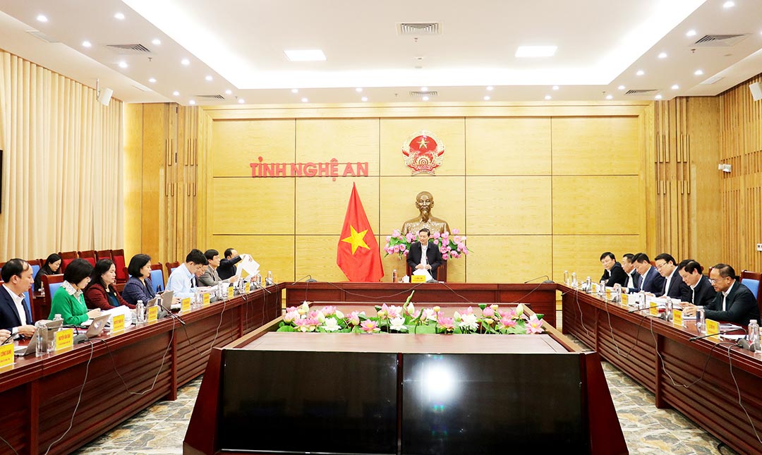 Nghe An Provincial People's Committee requires the process of organizing and arranging the apparatus to prevent "grey bleeding". Photo: Quang Dai