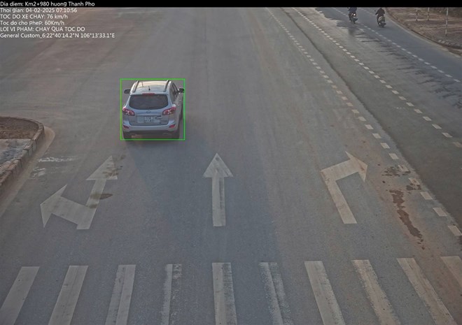 Vehicles violating traffic laws were fined in Cao Bang. Photo: Cao Bang Provincial Police