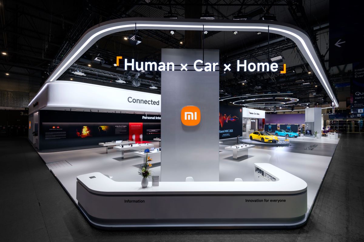 Xiaomi trinh dien he sinh thai “tri tue ket noi” tai MWC 2025 voi tam diem la Xiaomi 15 Series, Xiaomi HyperOS 2, Xiaomi HyperAI, xe dien SU7 Ultra va loat thiet bi AIoT moi. Anh: Xiaomi