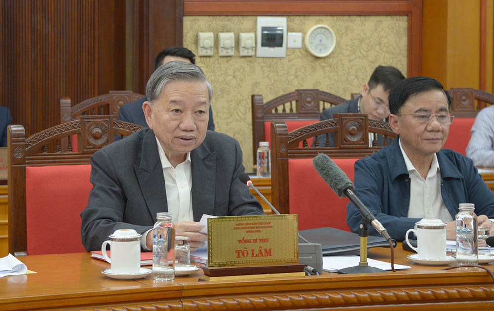 General Secretary To Lam spoke at the meeting. Photo: T.Vuong