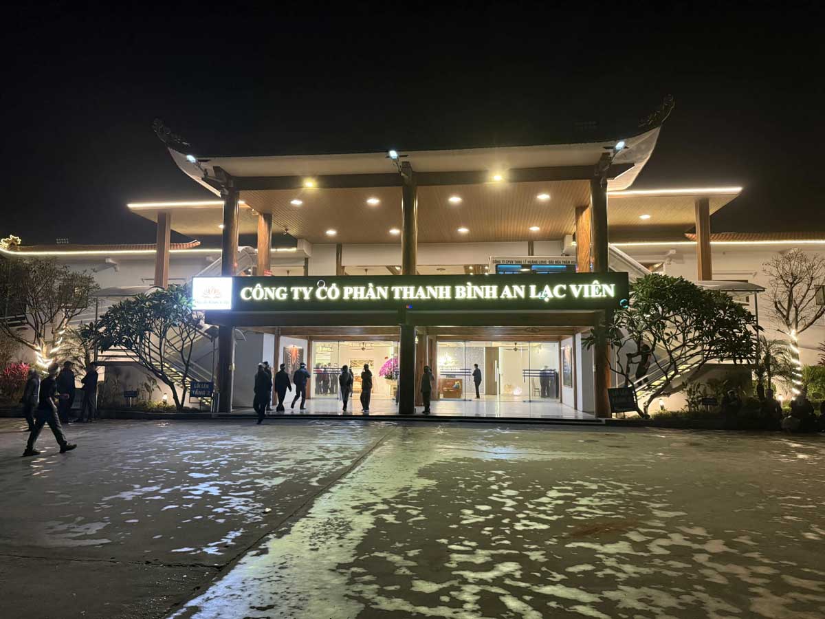 UBND TP Nam Định yêu cầu báo cáo sự việc lan truyền mạng xã hội liên quan đến Công ty cổ phần Thanh Bình An Lạc Viên. Ảnh: Thành Chu