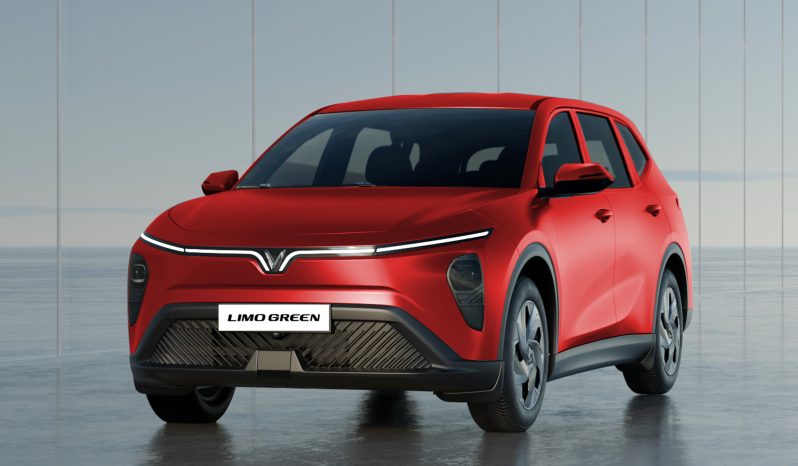 VinFast Limo Green car. Photo: VinFast