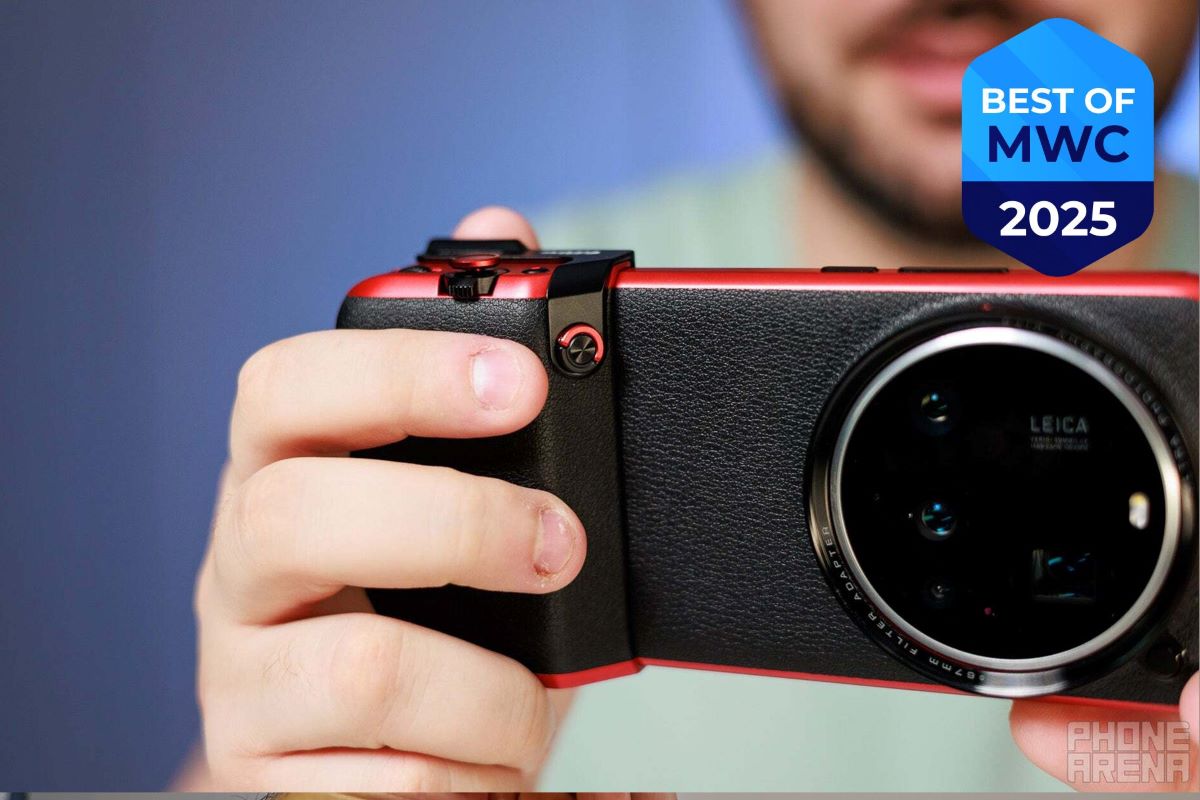 Xiaomi 15 Ultra is considered the smartphone with the most impressive photography ability today. Photo: Phone Arena