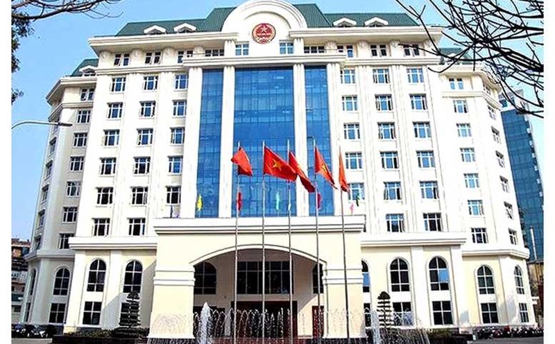 The early retirement staff of the Tax Department includes 30 leaders at the department and county levels. Photo: Government Newspaper