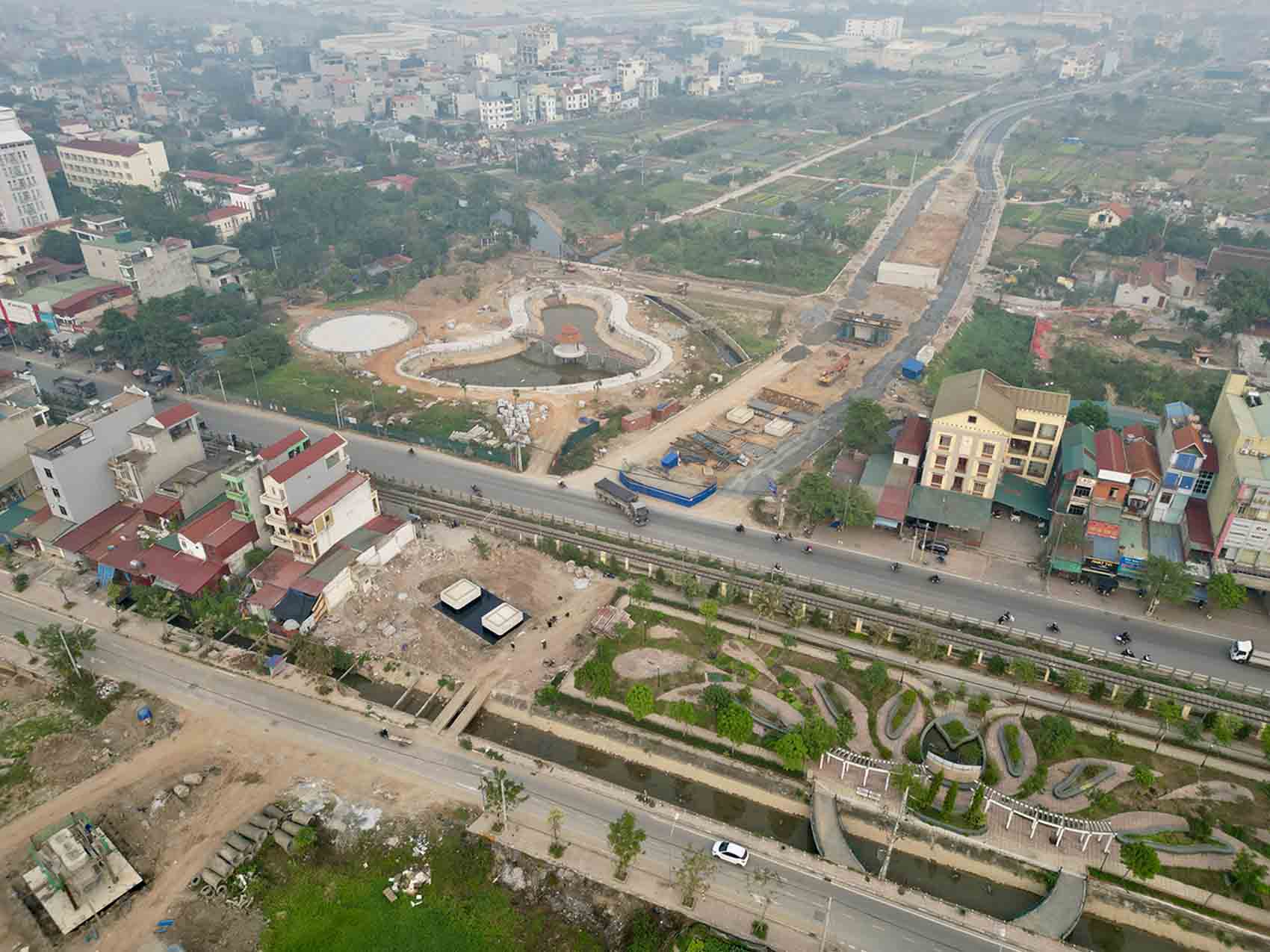 Thuong Tin District is about to have a new route of 1.65km. Illustrative photo: Huu Chanh