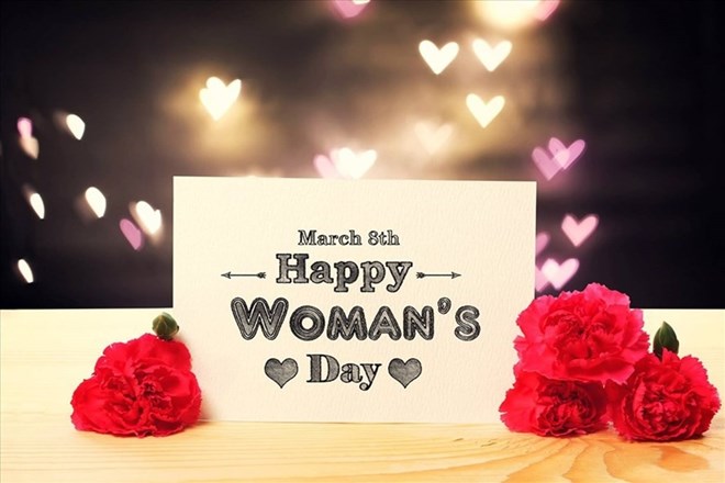 Say sincere wishes to beloved women on March 8. Photo: Xinhua