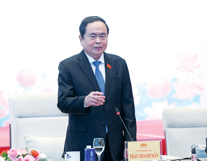 National Assembly Chairman Tran Thanh Man spoke at the meeting. Photo: Lam Hien.