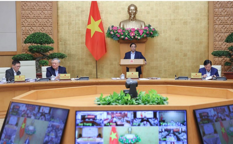 Prime Minister Pham Minh Chinh established 7 working groups to inspect, remove difficulties, and accelerate the disbursement of public investment capital. Photo: VGP