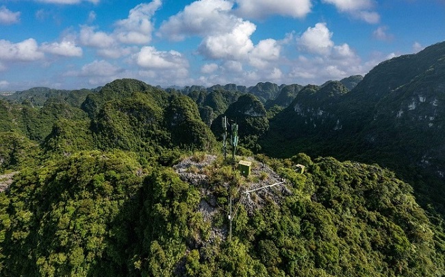 Nguoi cong trinh no luc lao dong sang tao va khong ngung khat vong vuon len tam cao moi. Anh: Viettel Construction