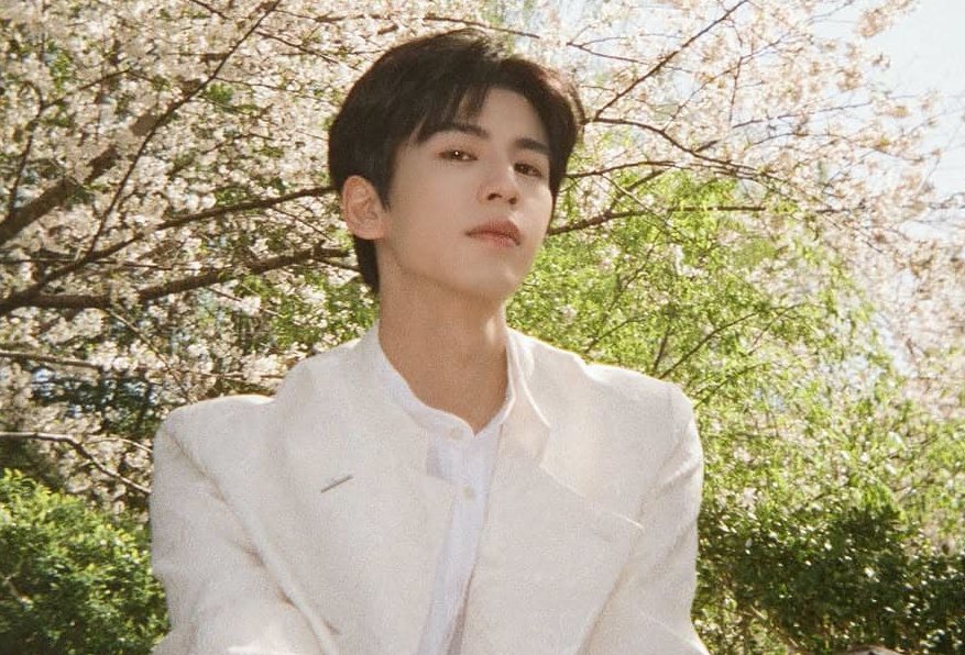 Zhang Linghe was praised for transforming into a doctor in the movie Love You. Photo: Instagram character