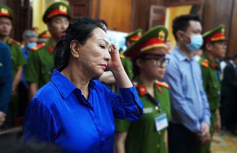 Many companies in Ms. Truong My Lan's ecosystem are late in paying bond debts. Photo: Anh Tu