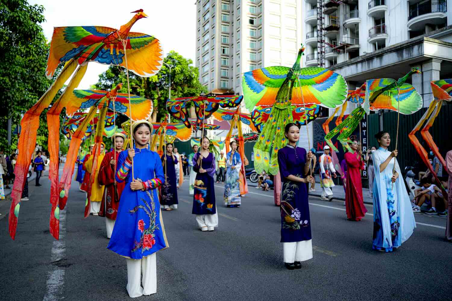 Trong Nam Du lich quoc gia va Festival Hue nam 2025, Hue ki vong se thu hut khoang 4,8 - 5 trieu luot khach du lich. Anh: Le Hoang.