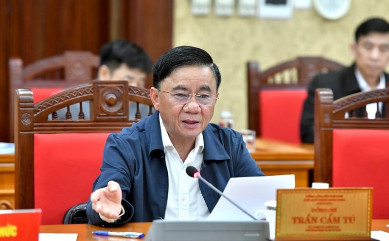 Politburo member and Standing member of the Secretariat Tran Cam Tu requested to stabilize the internal organizational apparatus, not to let activities be interrupted. Photo: Dang Khoa