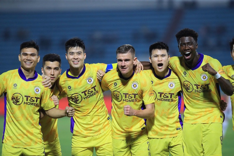 Hong Linh Ha Tinh vs Hanoi is the highlight match of the match schedule on March 7. Photo: Minh Dan