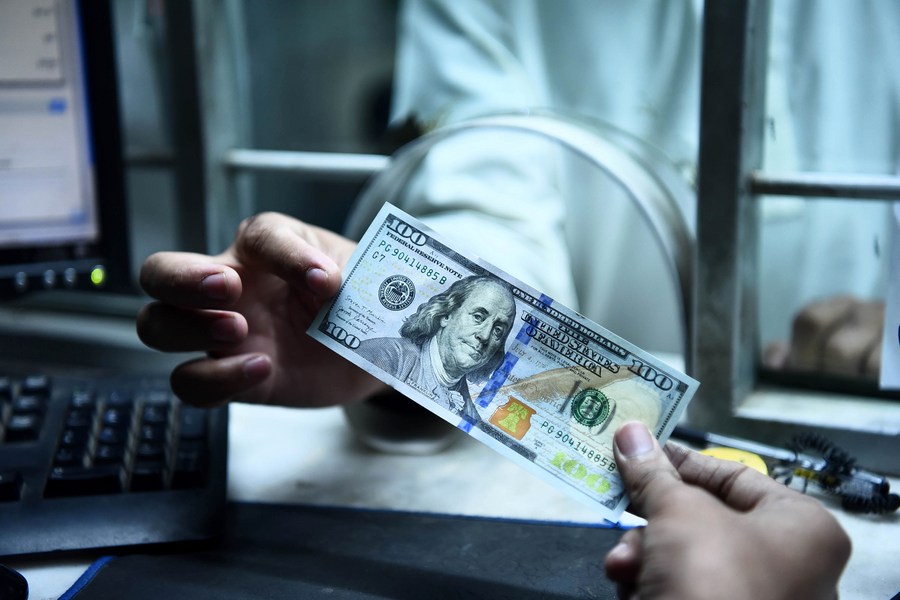 The USD weakened in the early morning trading session of March 7. Photo: Xinhua