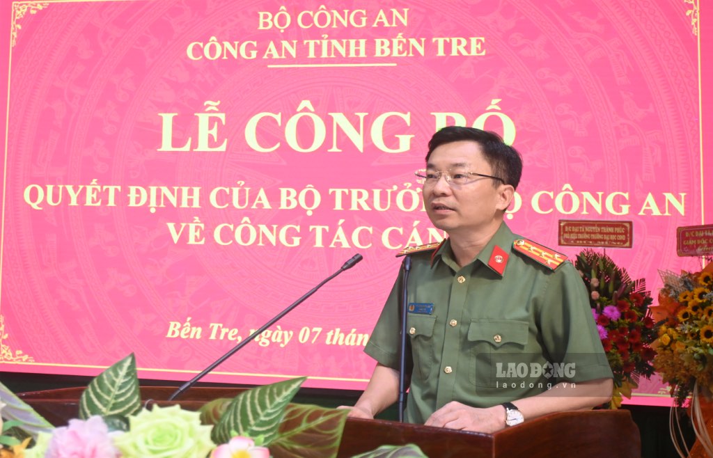 Dai ta Truong Son Lam - Giam doc Cong an tinh Ben Tre - phat bieu tai buoi le. Anh: Thanh Nhan