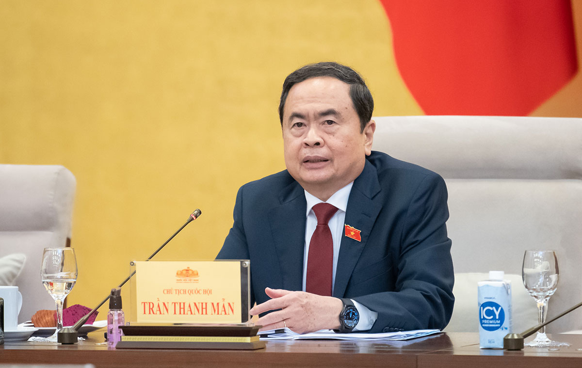 Politburo member and National Assembly Chairman Tran Thanh Man has signed and issued a number of Resolutions related to personnel work. Photo: Quochoi.vn
