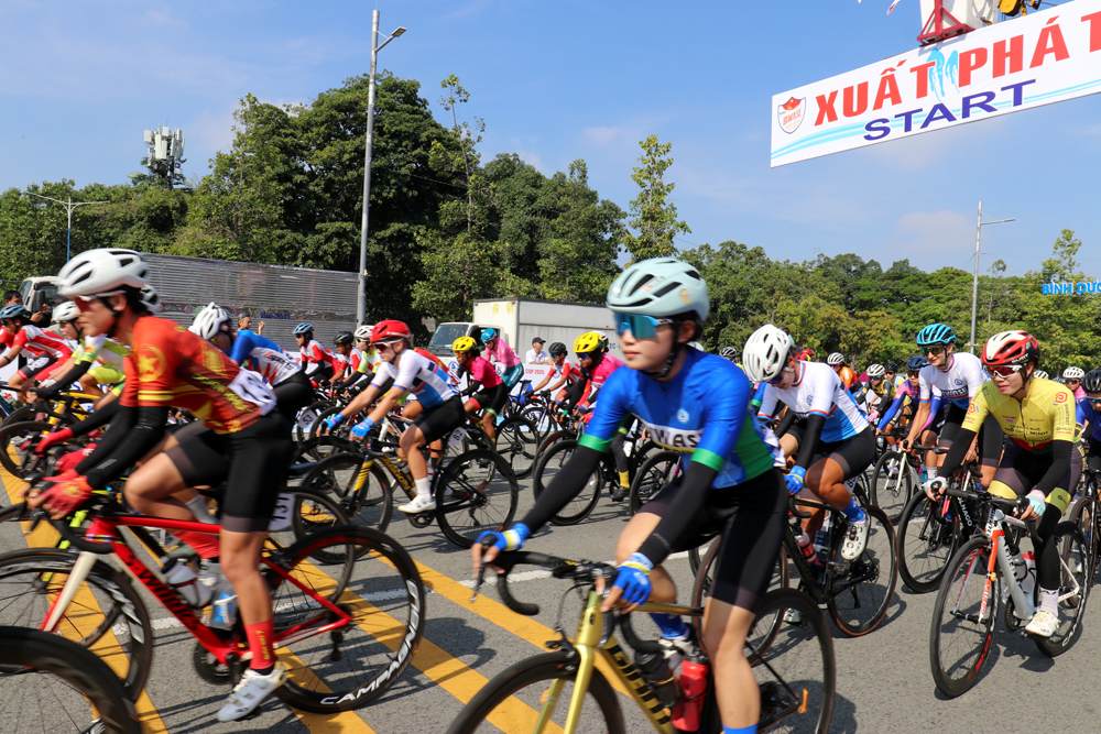 International women's cycling race kicks off in Binh Duong. Photo: Phuong Chi