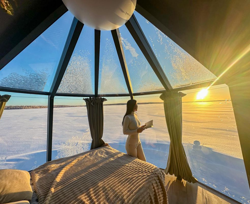 The dawn in the land of white snow. Photo: Dang Thuy Duong