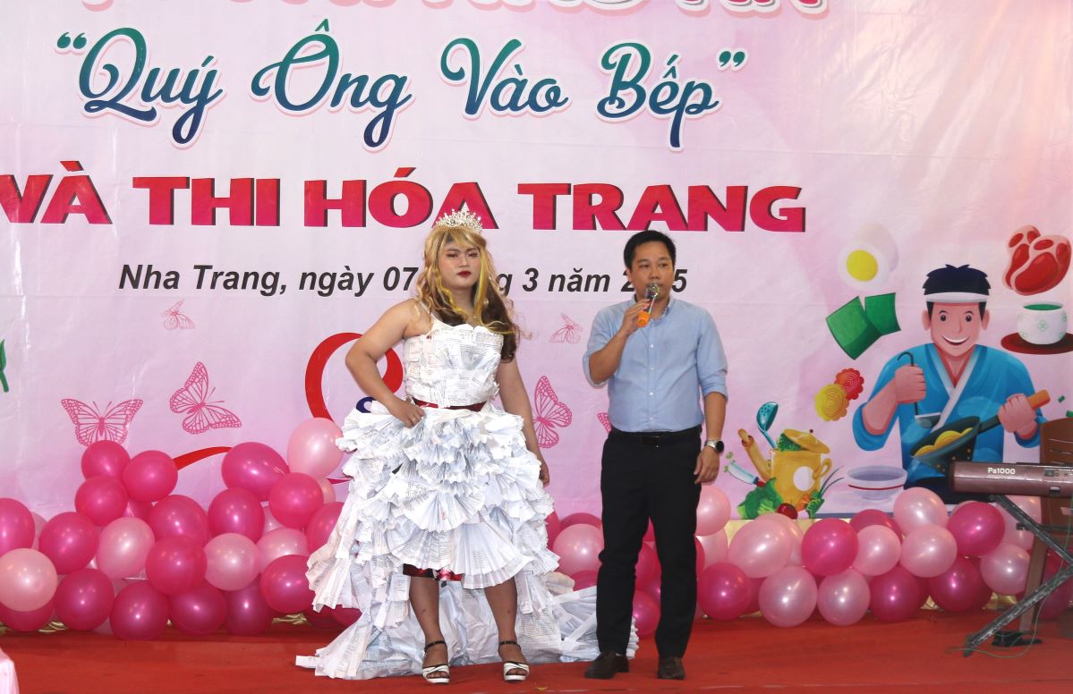 Phần thi hóa trang để lại nhiều ấn tượng tại hội thi. Ảnh: Phương Linh