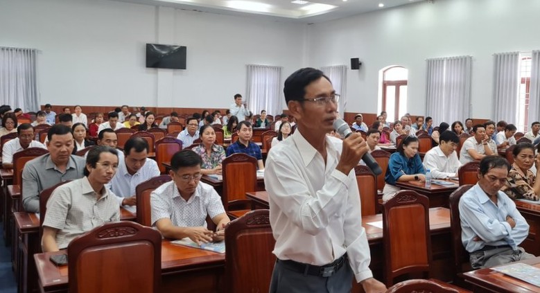 Ho Minh Chien cho rang diem dan rat can tiep can khoa hoc cong nghe. Anh: Nhat Ho