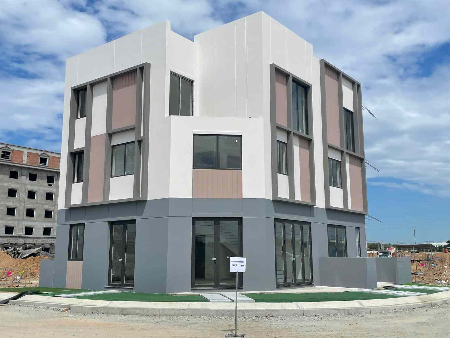 K -Home social housing project area in Hoa Phu ward, Thu Dau Mot city, Binh Duong. Photo: Dinh Trong